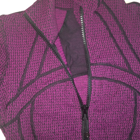 🍋LULULEMON - pink/purple and black zip up sweater - Picture 3 of 7